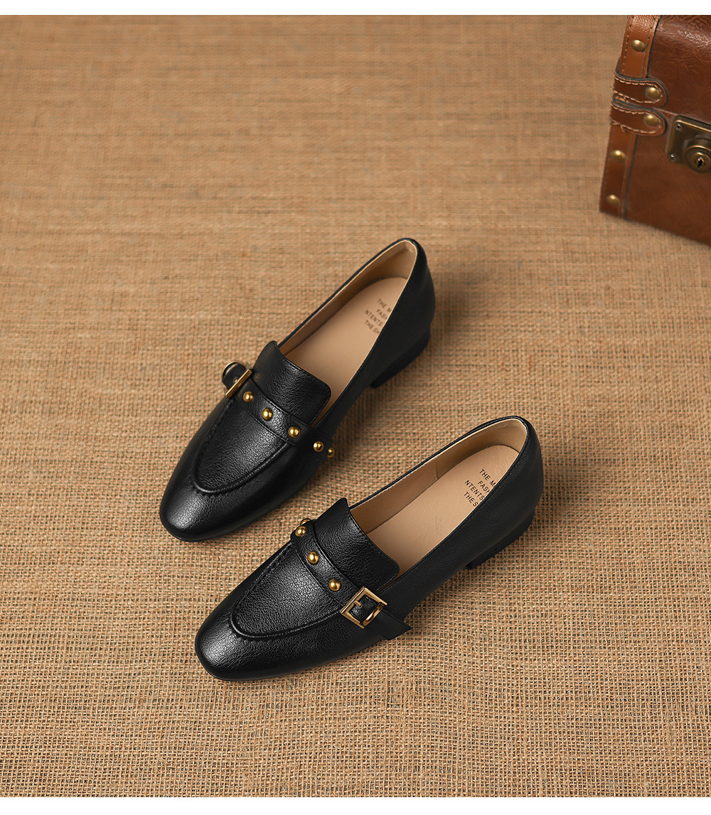 Giày da cừu loafer nữ mũi tròn gót thấp đinh tán — đen chi tiết 20