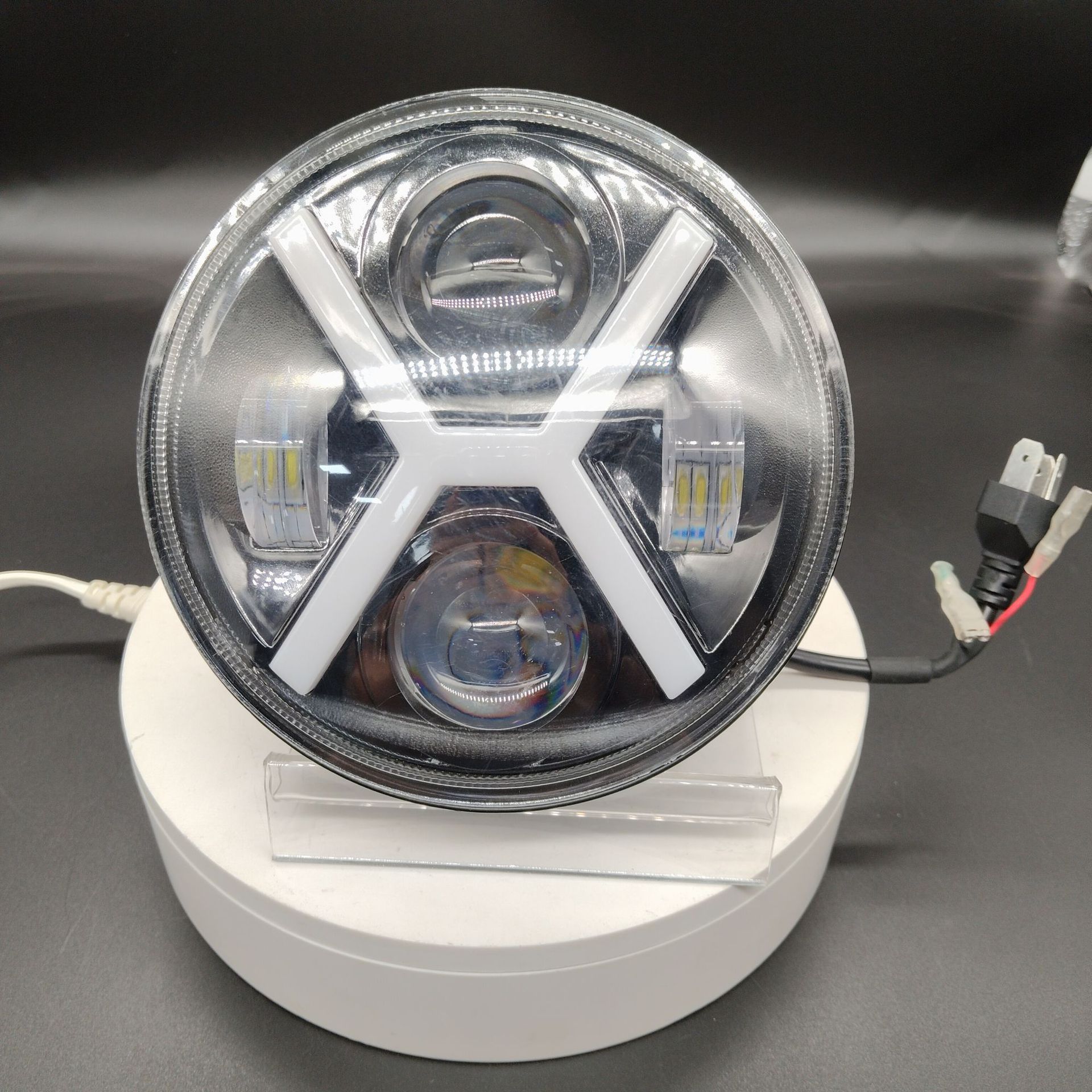 Cross-border LED headlight X-type aperture 5.75inch LED headlight modification for off-road vehicle lights Harley motorcycle headlamp