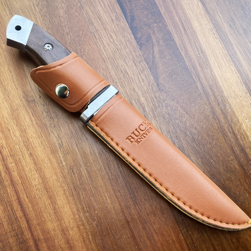 Venta caliente del sudeste de Asia al aire libre cuchillo portátil de carne cuchillo de fruta hogar cuchillo de supervivencia salvaje cuchillo de quilla integrado