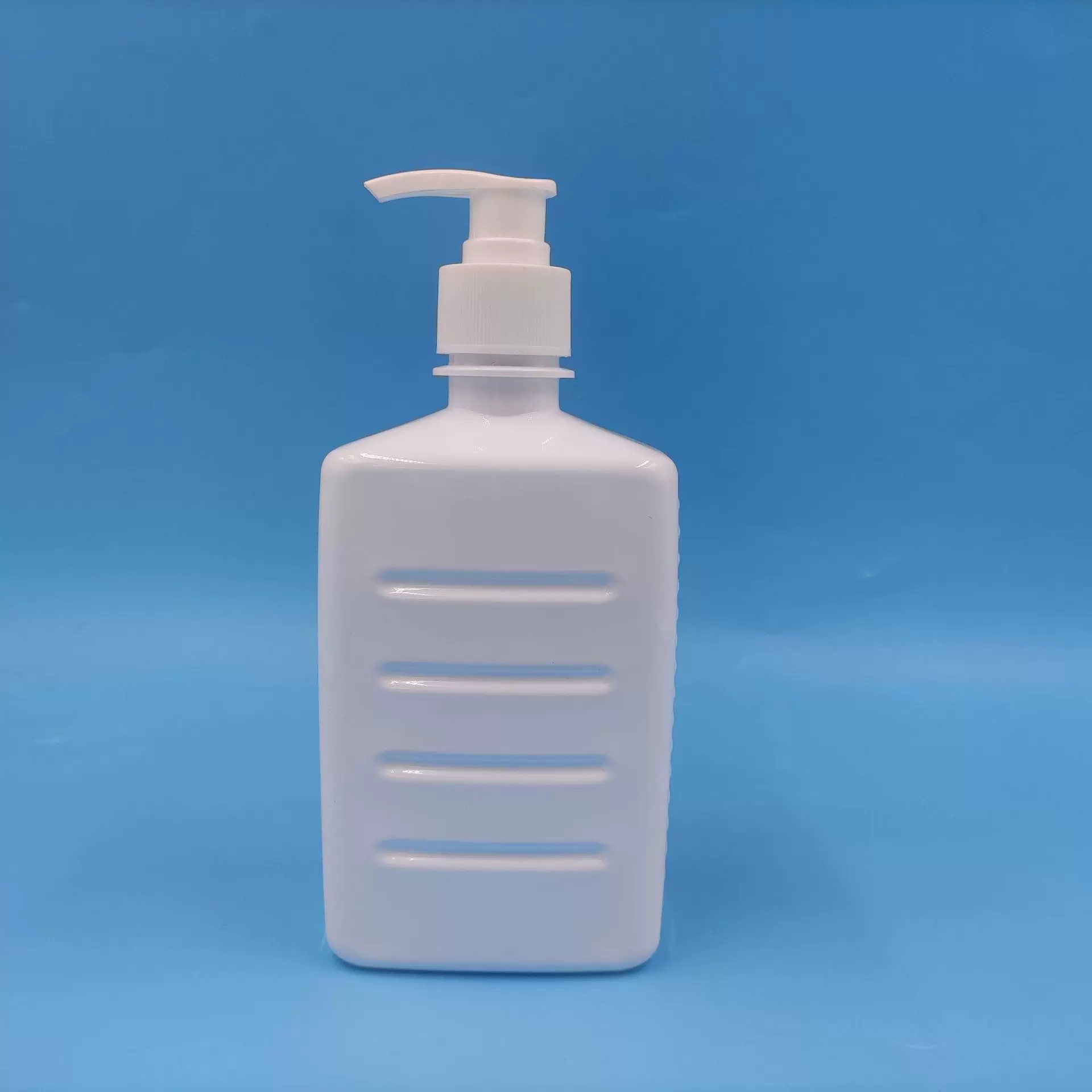 PET塑料瓶 500ml洗手液瓶子医用消毒凝胶瓶 挂壁式消毒液喷雾瓶