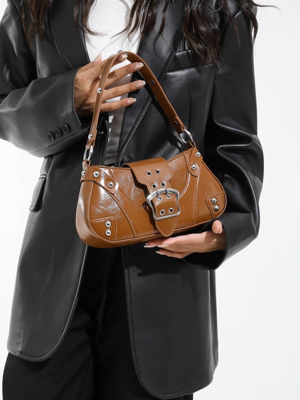 Bolso de locomotora de mujer nueva moda transfronteriza bolso de hombro remachado de moda alta textura exquisita versátil bolso de hombro