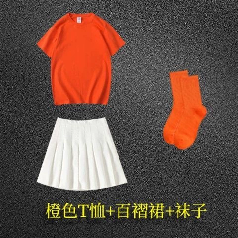 Red T-shirt, pleated skirt