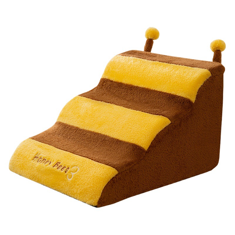 Año nuevo mascota lindo mascota fuera pequeña abeja forma lindo estilo coreano perro escaleras anciano perro sofá paso suministros