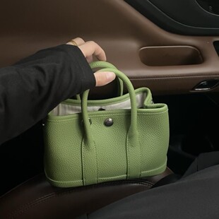 2025�¿�����@���μ�б�����ذ��ٴ�����ُ���ˮͰ��Ůʿ����