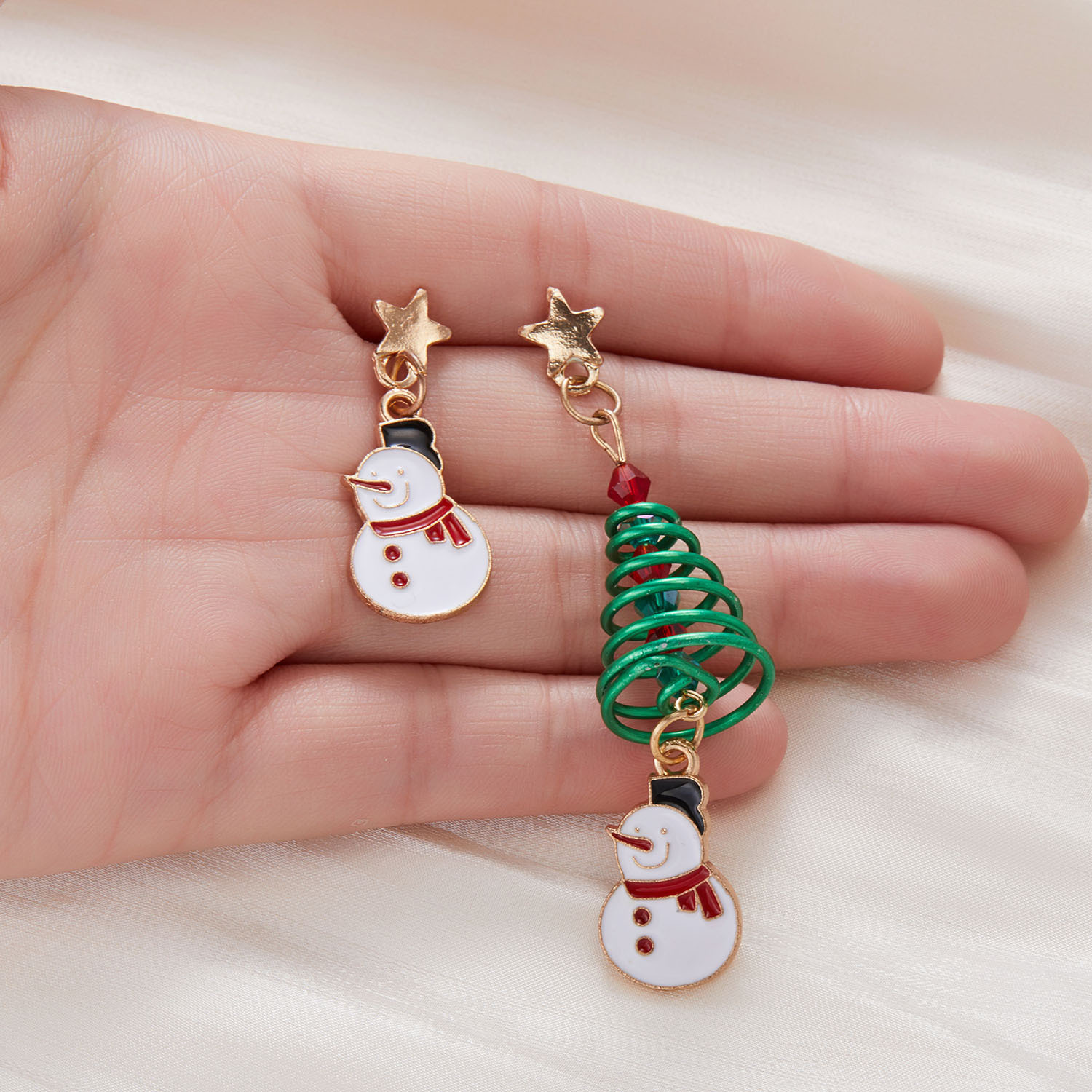 Fashion Christmas Tree Alloy Plating Women's Drop Earrings 1 Pair display picture 6