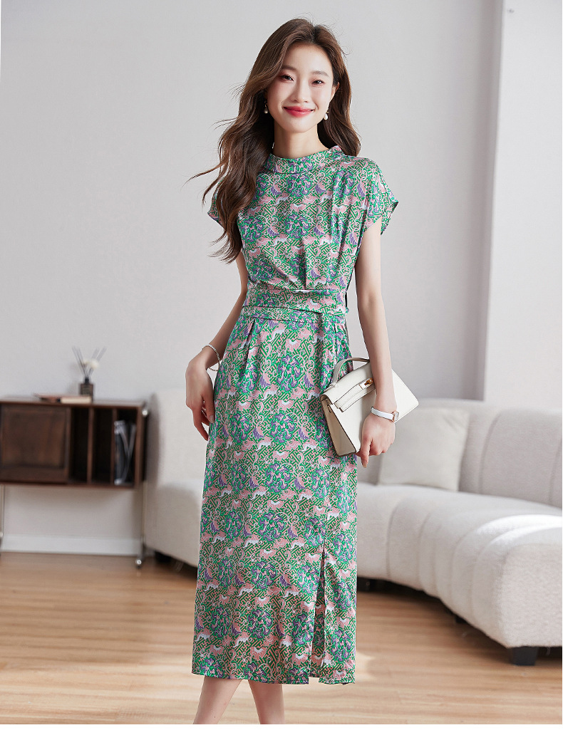 Váy maxi hoa nhí xẻ tà thiết kế cổ điển, dáng suông thắt eo — Màu như hình chi tiết 6