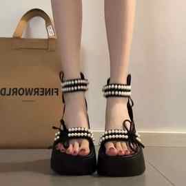 绝美厚底凉鞋女2025春夏新款法式珍珠配裙子仙女风粗跟罗马凉拖鞋