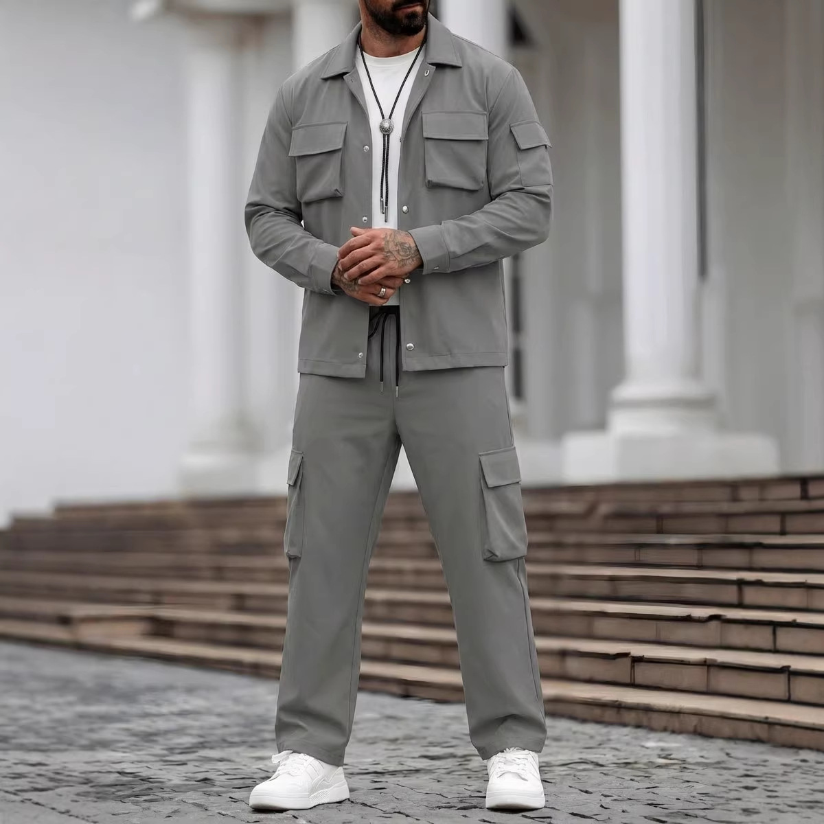 Monochrome Man – Neues europäisches und amerikanisches Frühjahr/Herbst-Mode-Jacken-Set mit mehreren Taschen, Freizeit-Arbeitskleidung, Motorradbekleidung für Herren_voghion.com