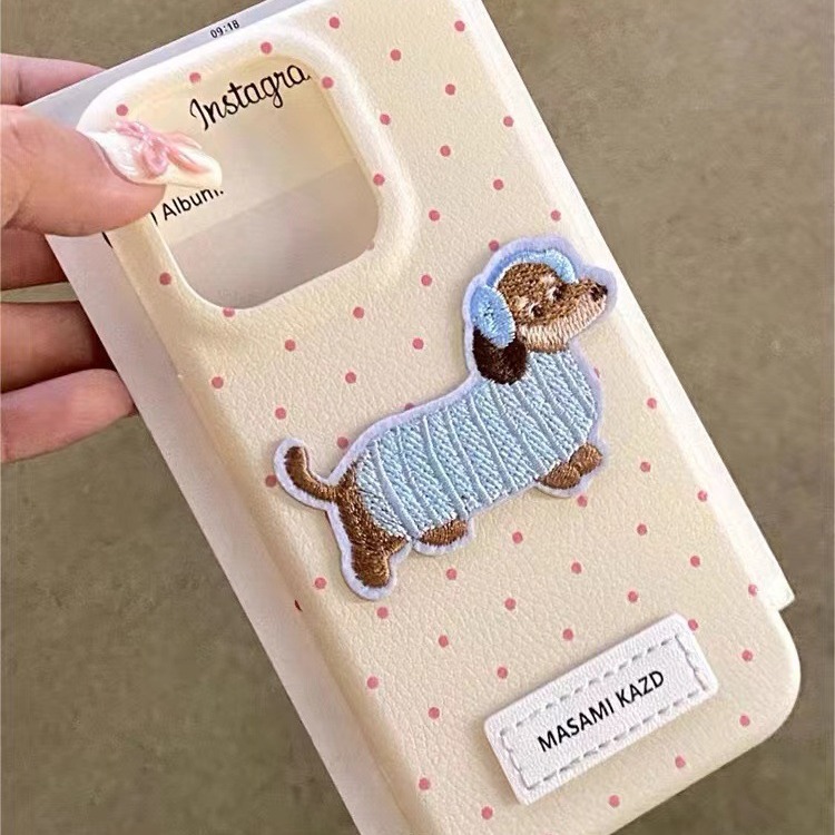 Perro de lunares de cuero ins para iPhone16promax dibujos animados 14 funda para teléfono 13 Apple 15P color sólido 16