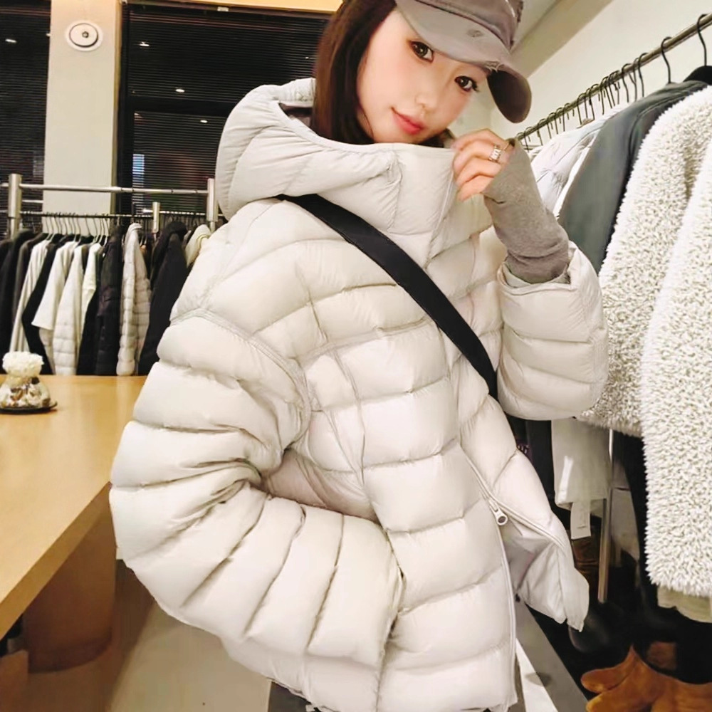 排骨羽绒服女短款2025新款连帽韩版宽松保暖时尚爆款泡芙冬季外套