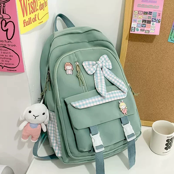 337 Green [+Pink Pants White Rabbit Pendant] (+2 Bades)