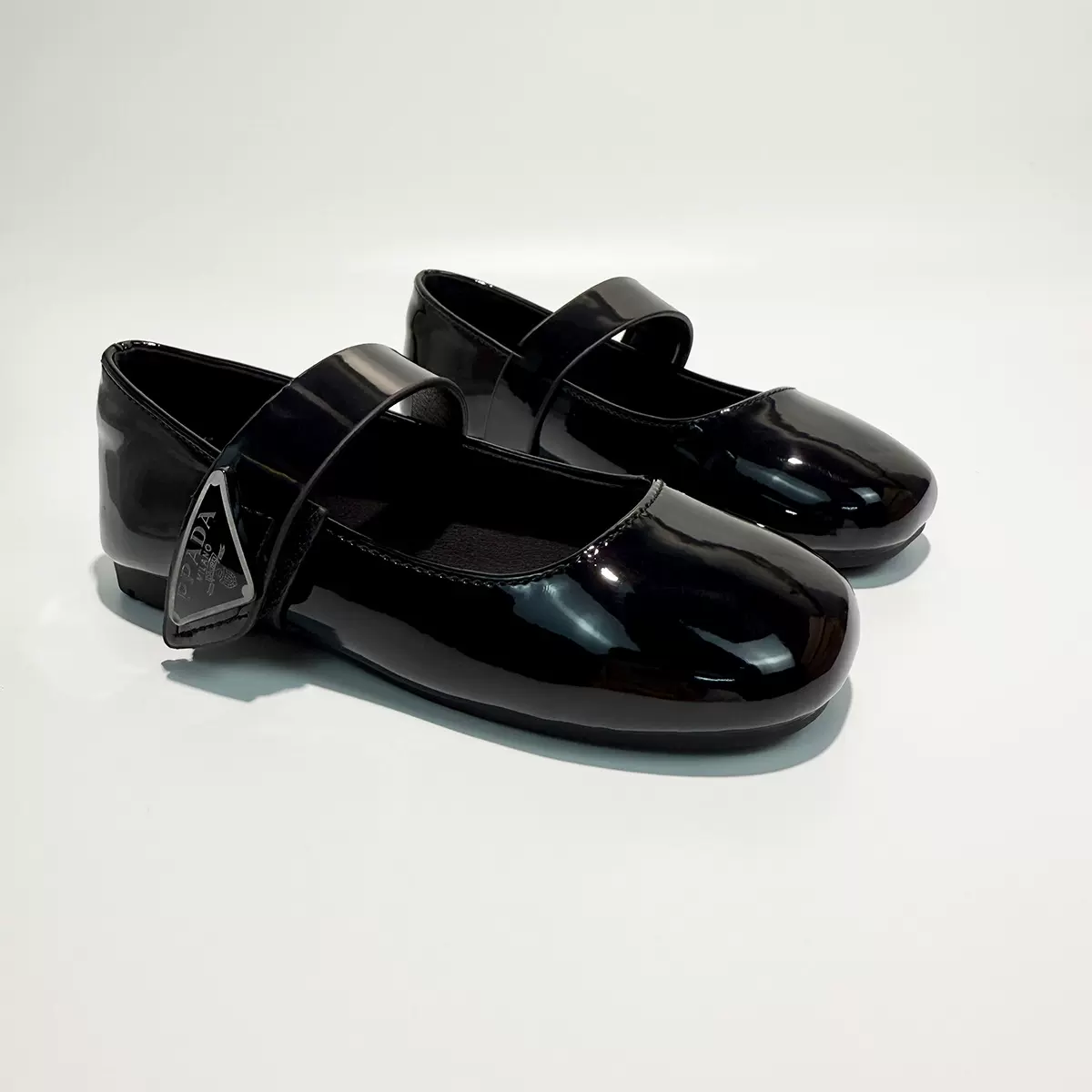 女童小皮鞋黑色2025春秋新款演出鞋小女孩软底走秀学院风儿童单鞋