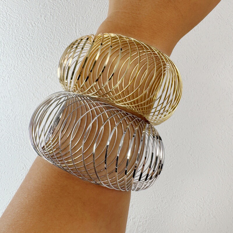 European and American Cross-Border Jewelry, Stress-Relief Spring Bracelets, Flat Wire Retractable Personalized Memory Steel Wire Bracelets Wholesale Stackable Wear European and American Cross-Border Jewelry, Stress-Relief Spring Bracelets, Flat Wire Retractable Personalized Memory Steel Wire Bracelets Wholesale Stackable Wear
