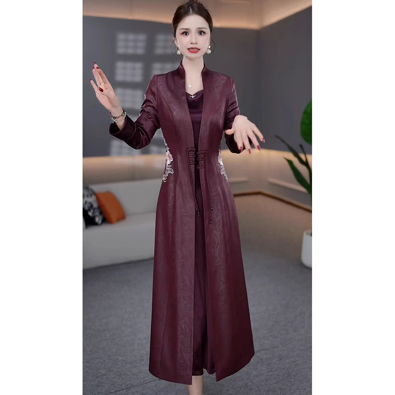 2025 Spring and Autumn New Mom High-End Suit Skirt Fashion Long Sleeve Mid-Length Windbreaker Two-Piece Dress for Women