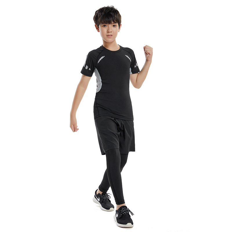 블랙 앤 그레이 반팔 쓰리피스 슈트