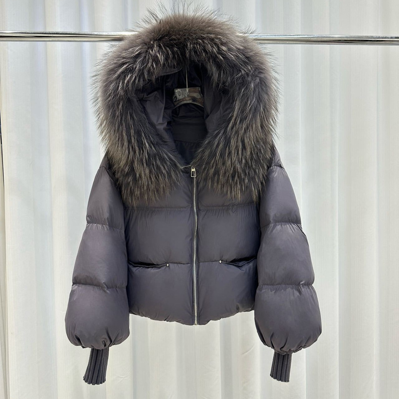 2026 Winter New Style Women's Duck Down Jacket with Real Raccoon Fur Collar, Thickened Loose Fit, Large Fur Collar, Warm Coat