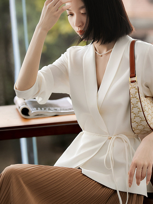 Áo sơ mi blazer satin Pháp dáng rộng tay dài đa năng — đen