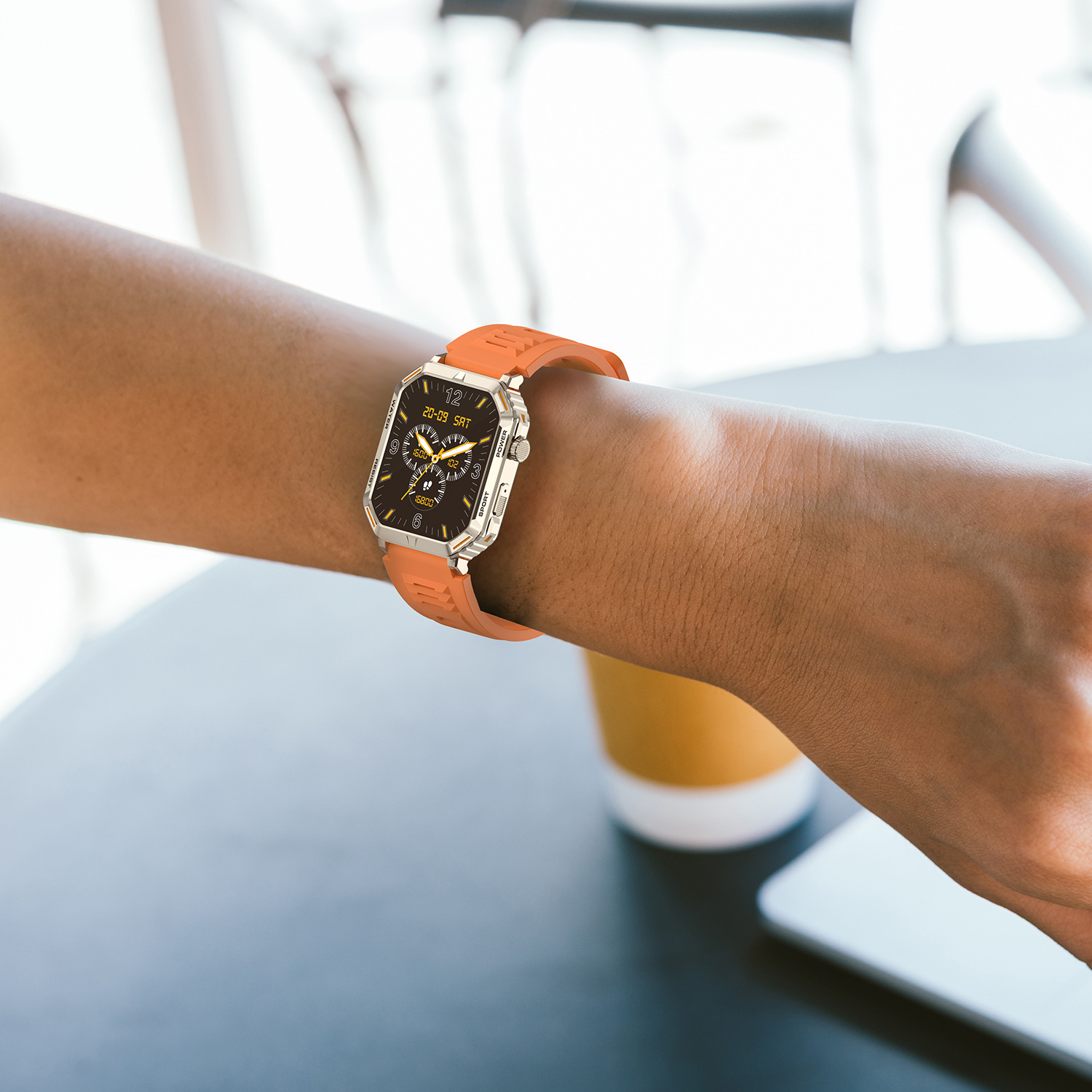 G106 Smartwatch 1,96 Zoll Outdoor Tri-Wind Motion Bluetooth_voghion.com