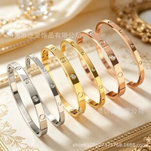 �羳��������C�䓲���ɫŮ�¿�߼��НM荺��s�僽�ɫ���l