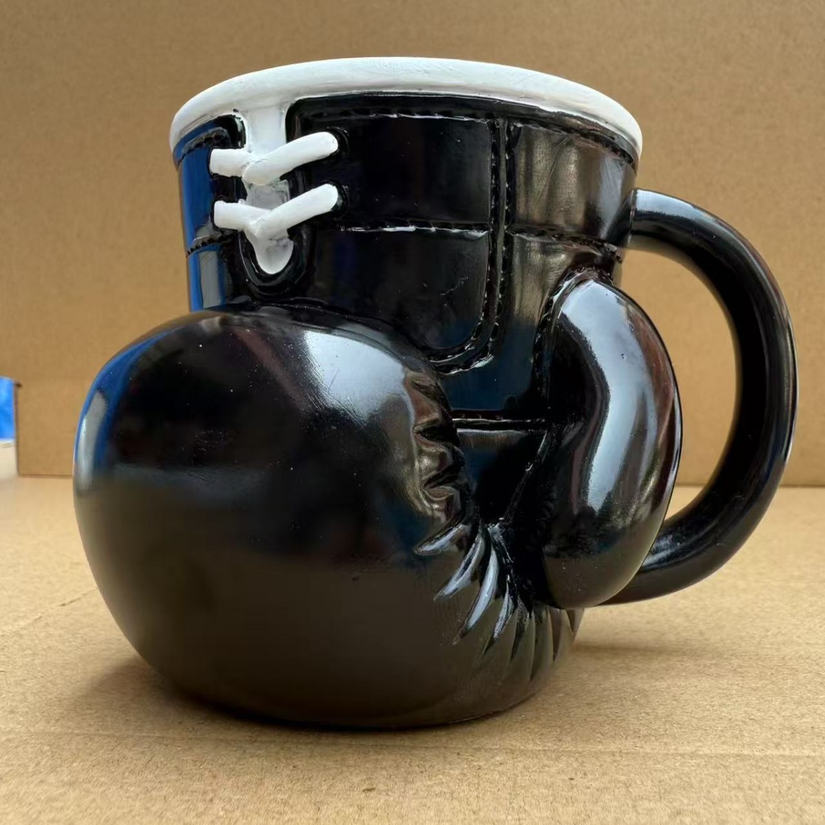 Boxing Glove Mug boxeador de estilo explosivo transfronterizo juego de copa para amantes del boxeo personalidad taza de acero inoxidable