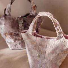 新しい中国風の女性の野菜のかごは新型の宋錦の刺繍の大衆の高級感を包みます。