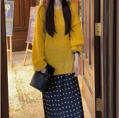 2025新款韩系复古风氛围感慵懒气质宽松毛衣女+波点半身裙套装女