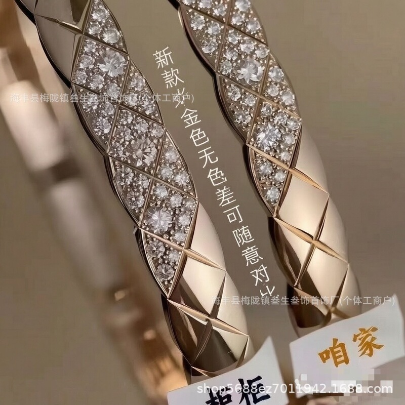 925 silver plated with 18K rose gold, white gold, and gold, narrow and wide versions, exquisite diamond pattern, Chanel-style diagonal fringe diamond bracelet 925 silver plated with 18K rose gold, white gold, and gold, narrow and wide versions, exquisite diamond pattern, Chanel-style diagonal fringe diamond bracelet