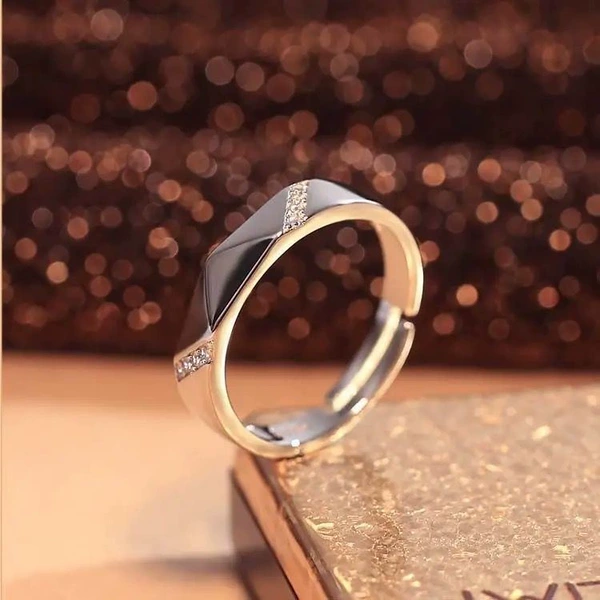 Men's Ring with Slanted Drill