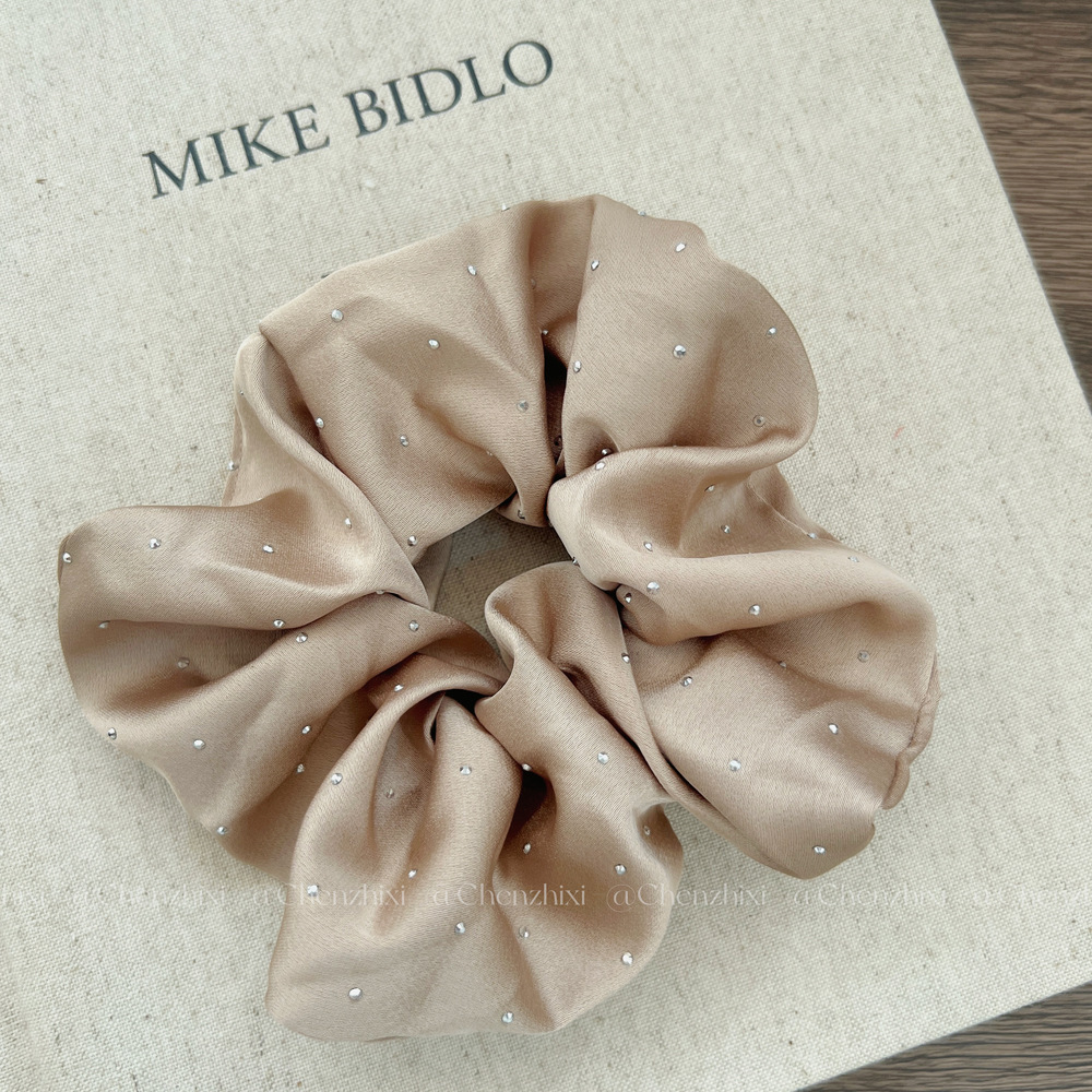 32 카키 새틴 안개꽃