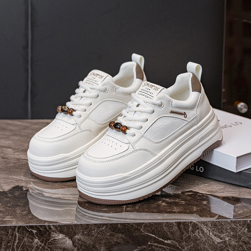 Thick-Soled White Sneakers for Women, 2026 Autumn New Versatile Casual Shoes for Women, Large Size Women's Shoes 41 to 43