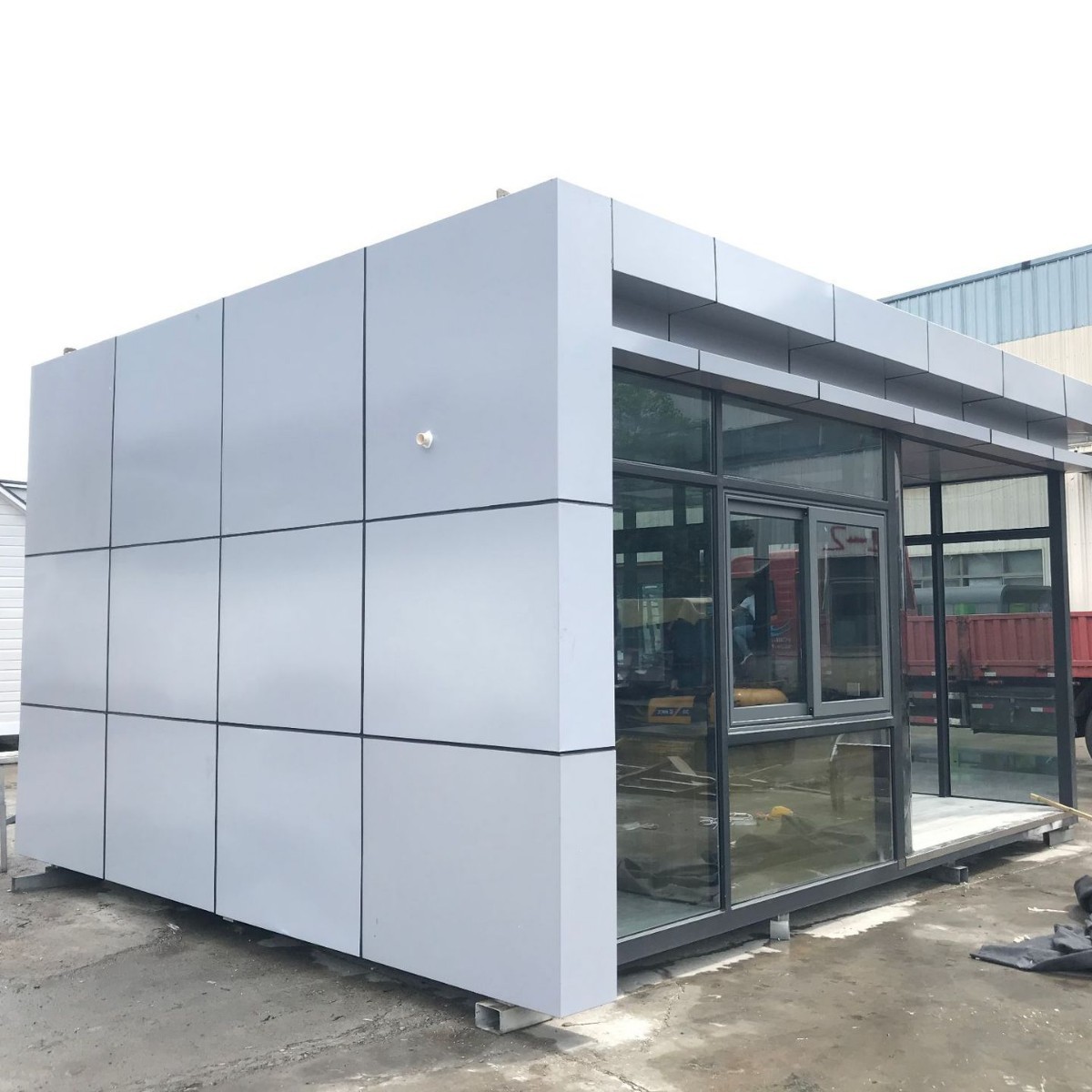 Sala de servicio de seguridad móvil simple, nueva sala de servicio de guardia china, barraca de guardia de seguridad de la comunidad, pintura de piedra real