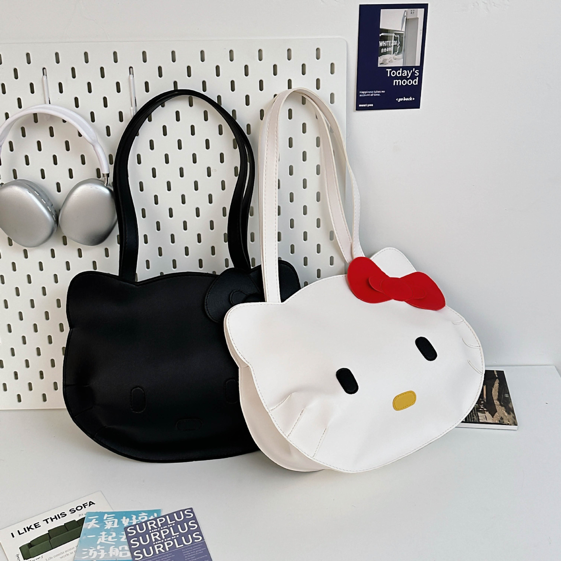 Cartoon japonés lindo bolso de perro portátil hombro único doble uso estudiante dulce de gran capacidad de clase bolso de peluche mujer