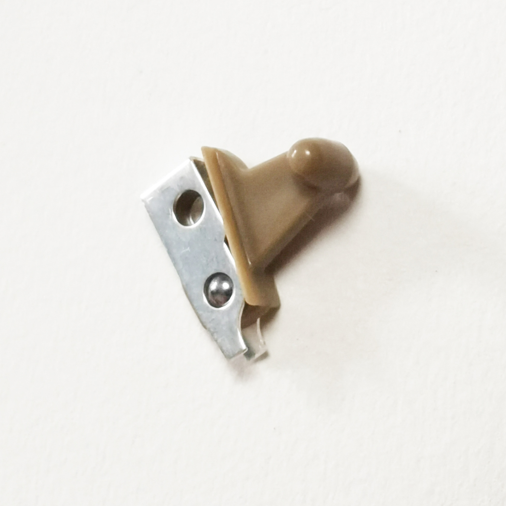 실버 + 브라운 스위치