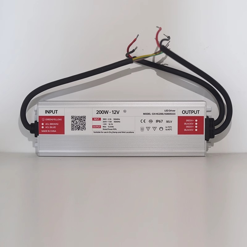LEDダイナミックバタフライライトコミュニティストリートエンジニアリング照明モデリング動物ライト風光明媚な庭の装飾芝生吊り木|undefined