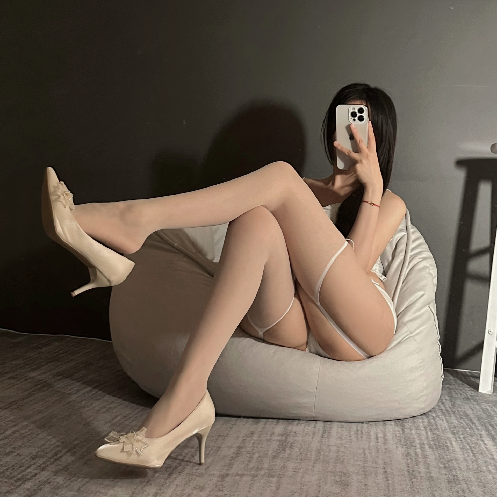 Lan Gui Spinning Sexy White Silk Stockings Sling Belt One-piece Pure Attraction Sexy Silk Stockings Summer One-piece High Stockings 503