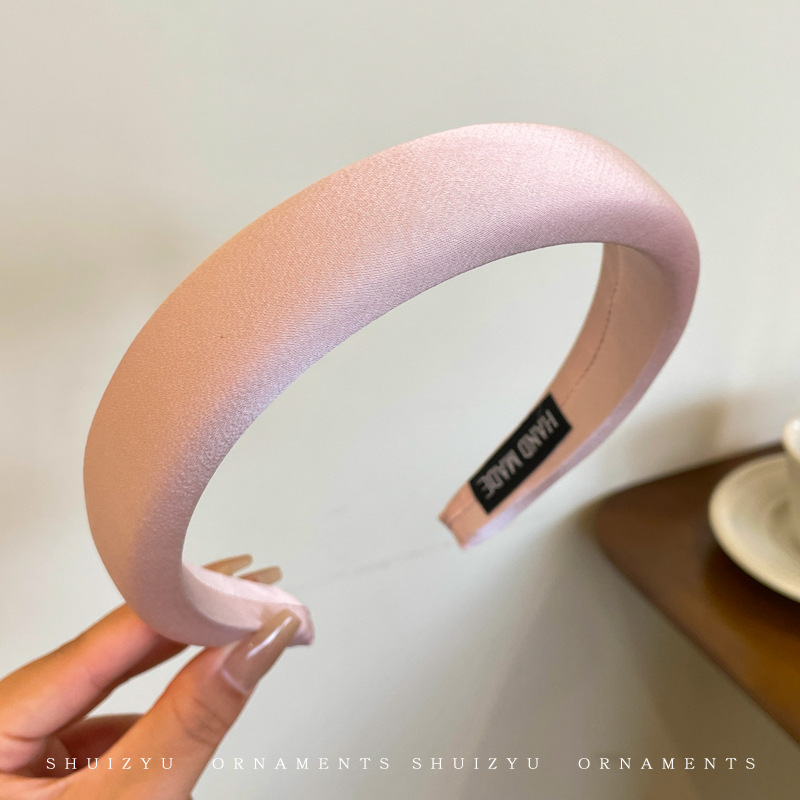 Primavera pequeña diadema fresca para mujer 2025 celebridad de Internet nuevo estilo salvaje fuera de estilo coreano horquilla de cabello prensado diadema accesorios para la cabeza