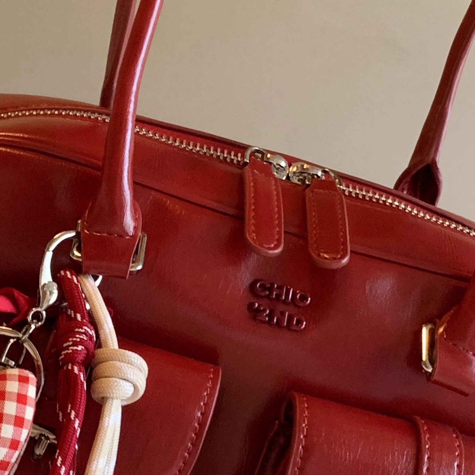 Pillow, red retro shoulder bag, one-shoulder bag