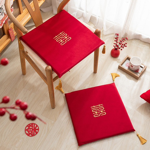 Lock Me Home Xiaohongshu Tea Ceremonial kneeling mat velvet wedding wedding decoration character cushion pillow joy