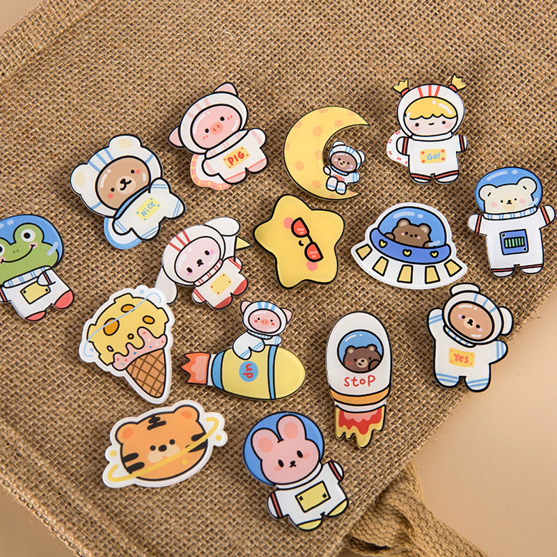 新型日韓かわいいアニメピンのアクリルブローチ卸売り宇宙飛行士宇宙飛行士バッジのアクセサリー|undefined
