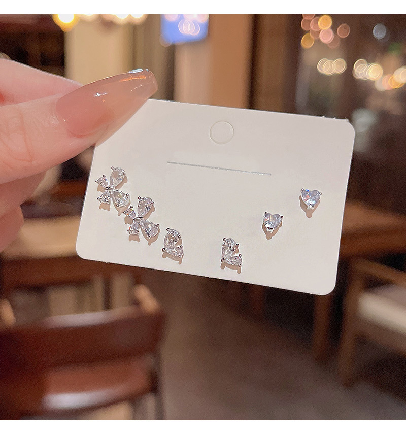 Fashion Heart Shape Bow Knot Copper Inlay Zircon Ear Studs 1 Set
