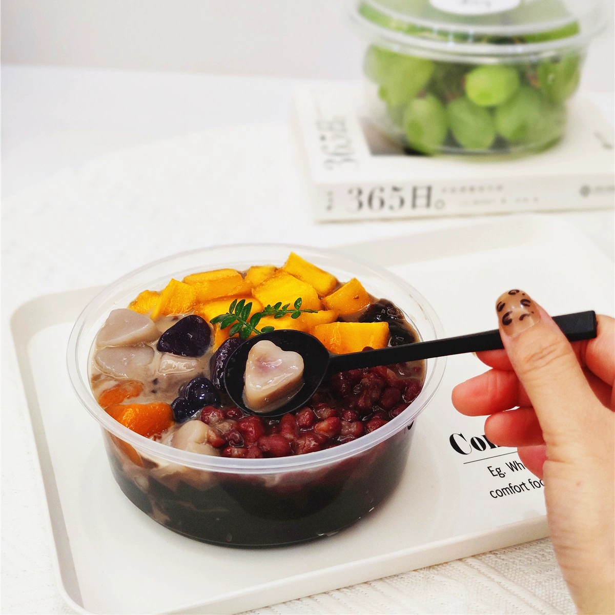 Круглая коробка для упаковки порошка со льдом с крышкой красная утолщение Одноразовое коммерческое кокосовое молоко освежает десерт миска на вынос