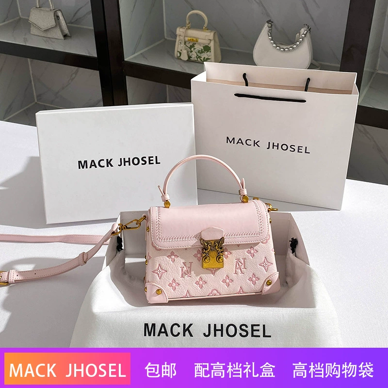 Handheld fuchsia box, shoulder bag, high-end