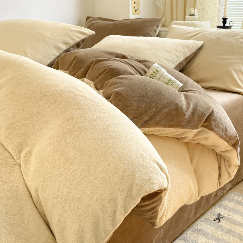 Color sólido otoño invierno leche de lana de cuatro piezas de lana de coral cama de lana de tres piezas de lana de invierno más grueso nuevo estilo de franela