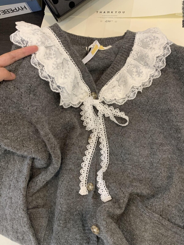 娃娃领毛衣女春秋慵懒可爱甜美蕾丝V领针织开衫外套日系温柔上衣|undefined