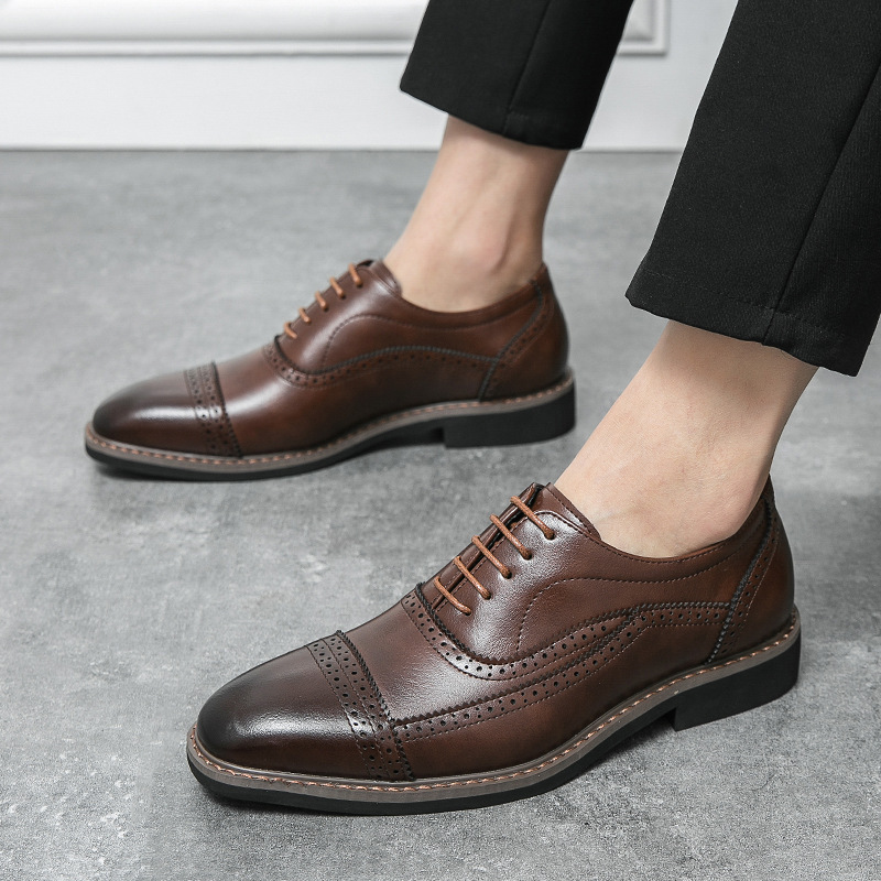 Primavera transfronteriza zapatos de cuero de correa de negocios de tamaño grande zapatos de hombre moda de color sólido zapatos de Oxford, zapatos de boda de talla de flores