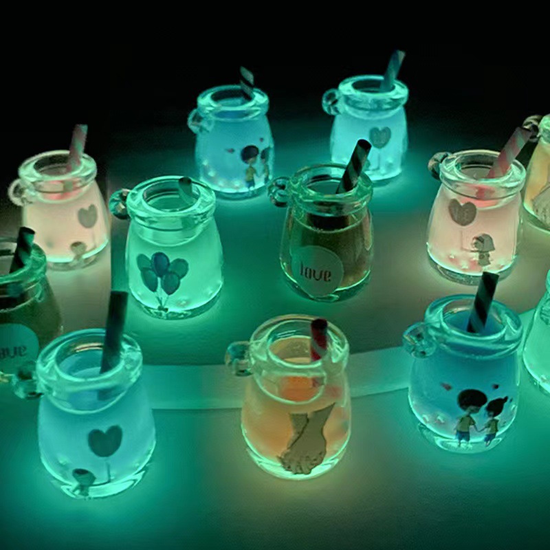 Nuevo transfronterizo nocturna taza de paja de té DIY amor diario llavero colgante papelería accesorios materiales