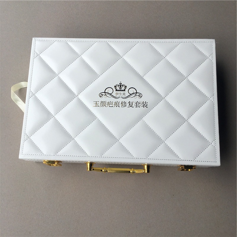 厂家生产/ 皮质化妆品盒   皮质面膜套盒