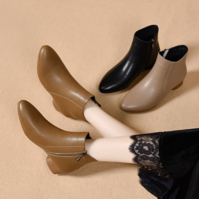 Foreign Trade Cross-Border Pointed Toe Low-Heeled Small Nude Boots for Women Winter New Thick Heel Soft Sole Versatile Simple Boots Fleece-Lined Short Boots