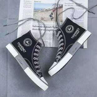 ����Ь�¿�ߎ���Ů�W�����e�n��ٴ������H�͎ͽ���ins��Ь