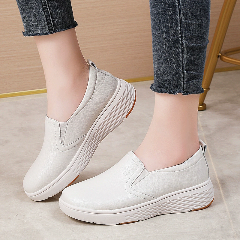 Женские лоферы из натуральной кожи, летние, легкие, для медсестер, универсальные, на толстой подошве, увеличивающие рост, повседневные, 2025